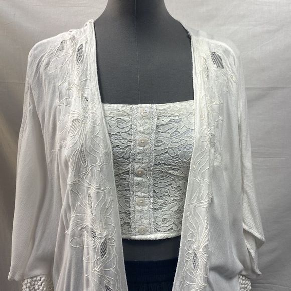 Roxy fringe overthrow wrap shawl poncho shrug lace embroidered XS - Picture 3 of 12